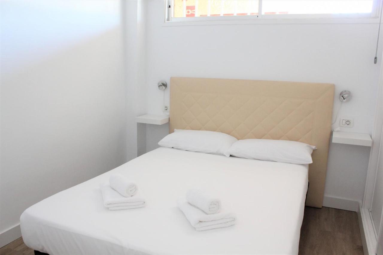 Superb Seaview Apartment In Playa De Las Americas Luaran gambar