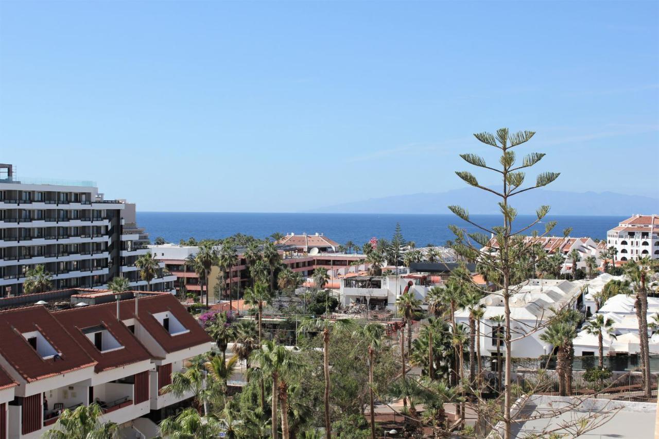 Superb Seaview Apartment In Playa De Las Americas Luaran gambar