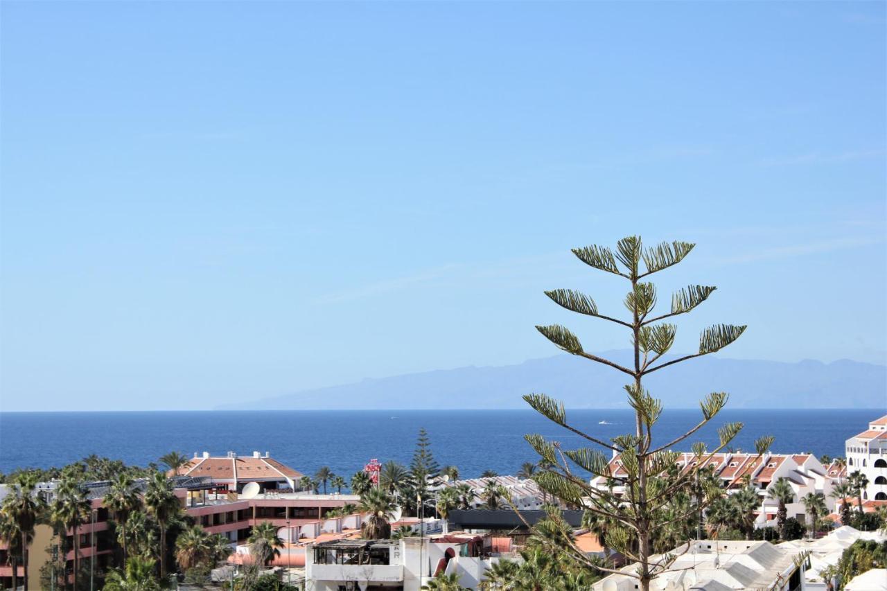 Superb Seaview Apartment In Playa De Las Americas Luaran gambar