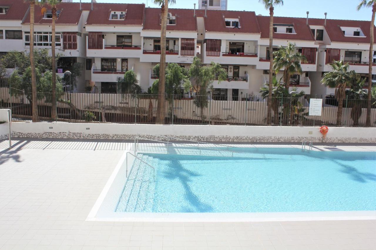 Superb Seaview Apartment In Playa De Las Americas Luaran gambar