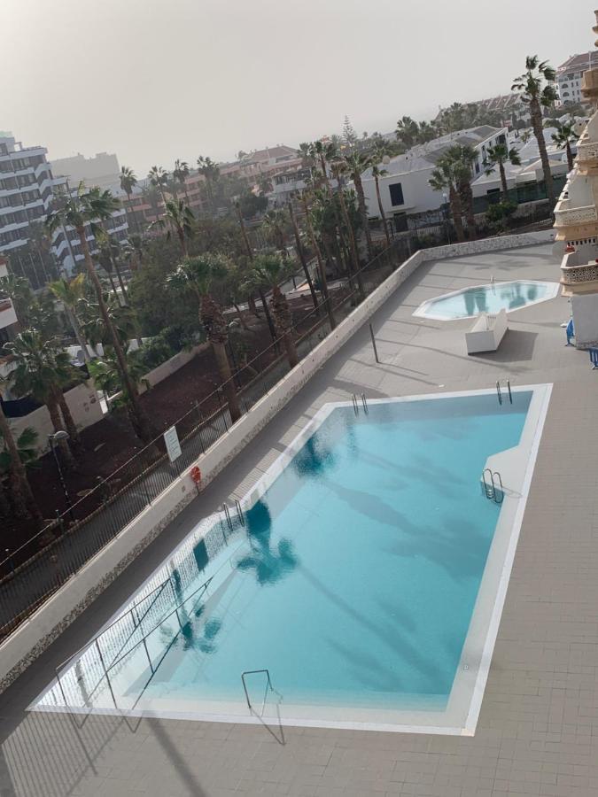 Superb Seaview Apartment In Playa De Las Americas Luaran gambar